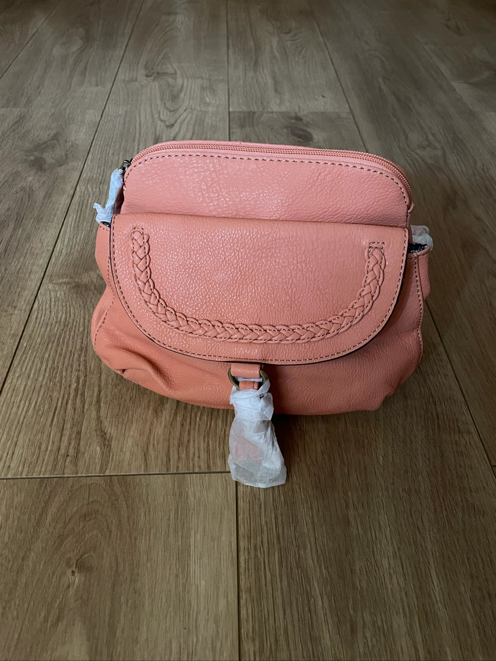 Bolso de hombro salmón 